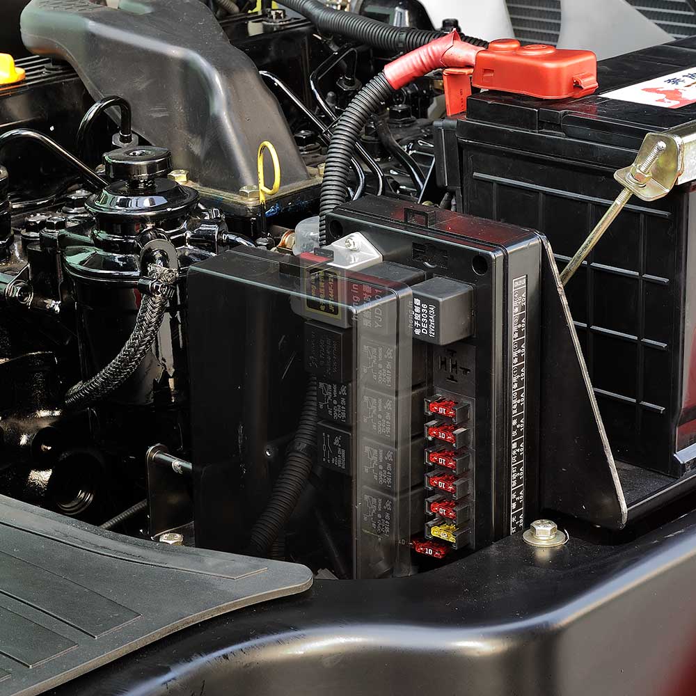 ПОГРУЗЧИКИ С ПРОТИВОВЕСОМ IC СЕРИИ XF2