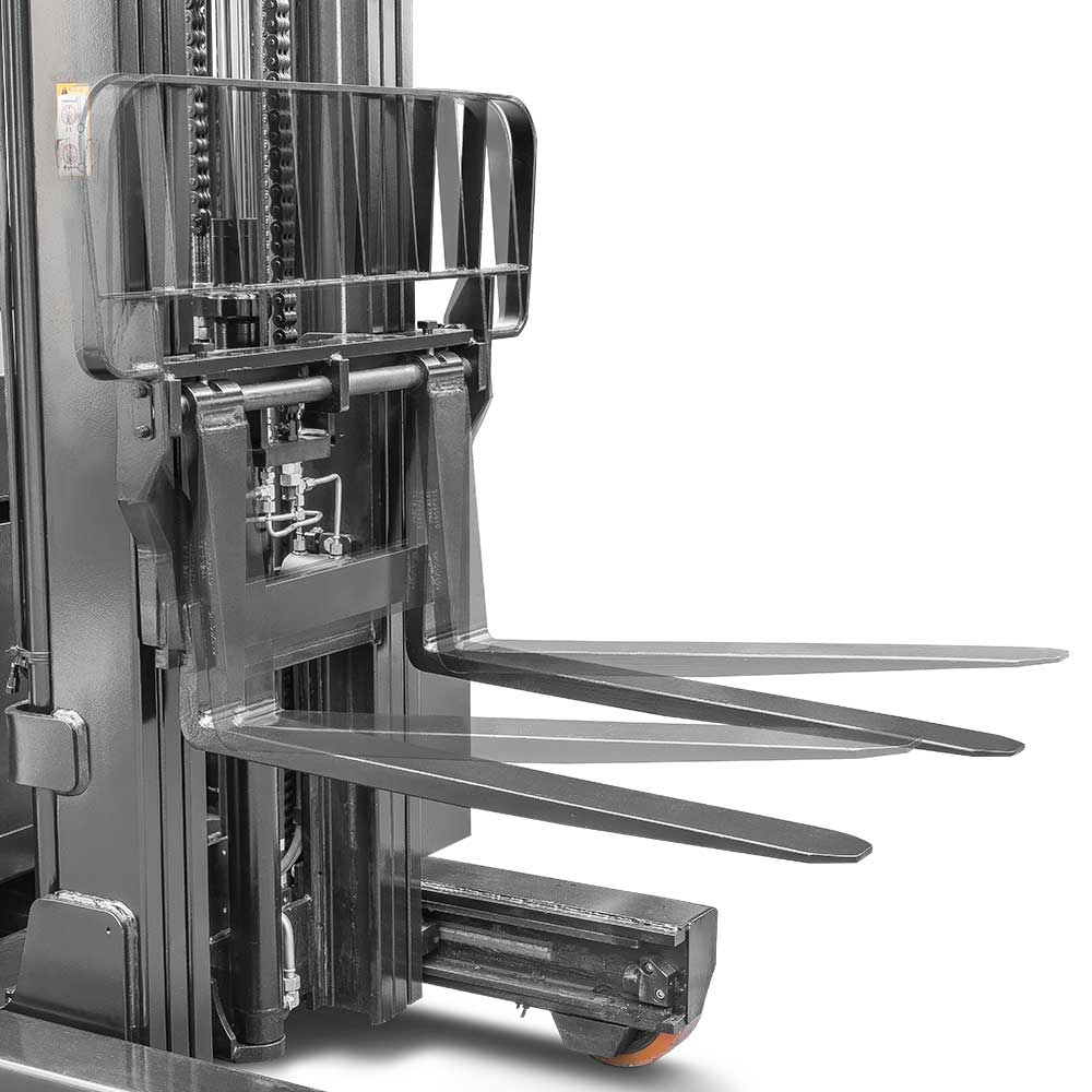 РИЧТРАК СЕРИИ A 1,5–1,8